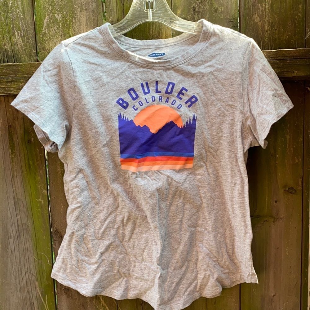Old Navy Colorado tee sz. S